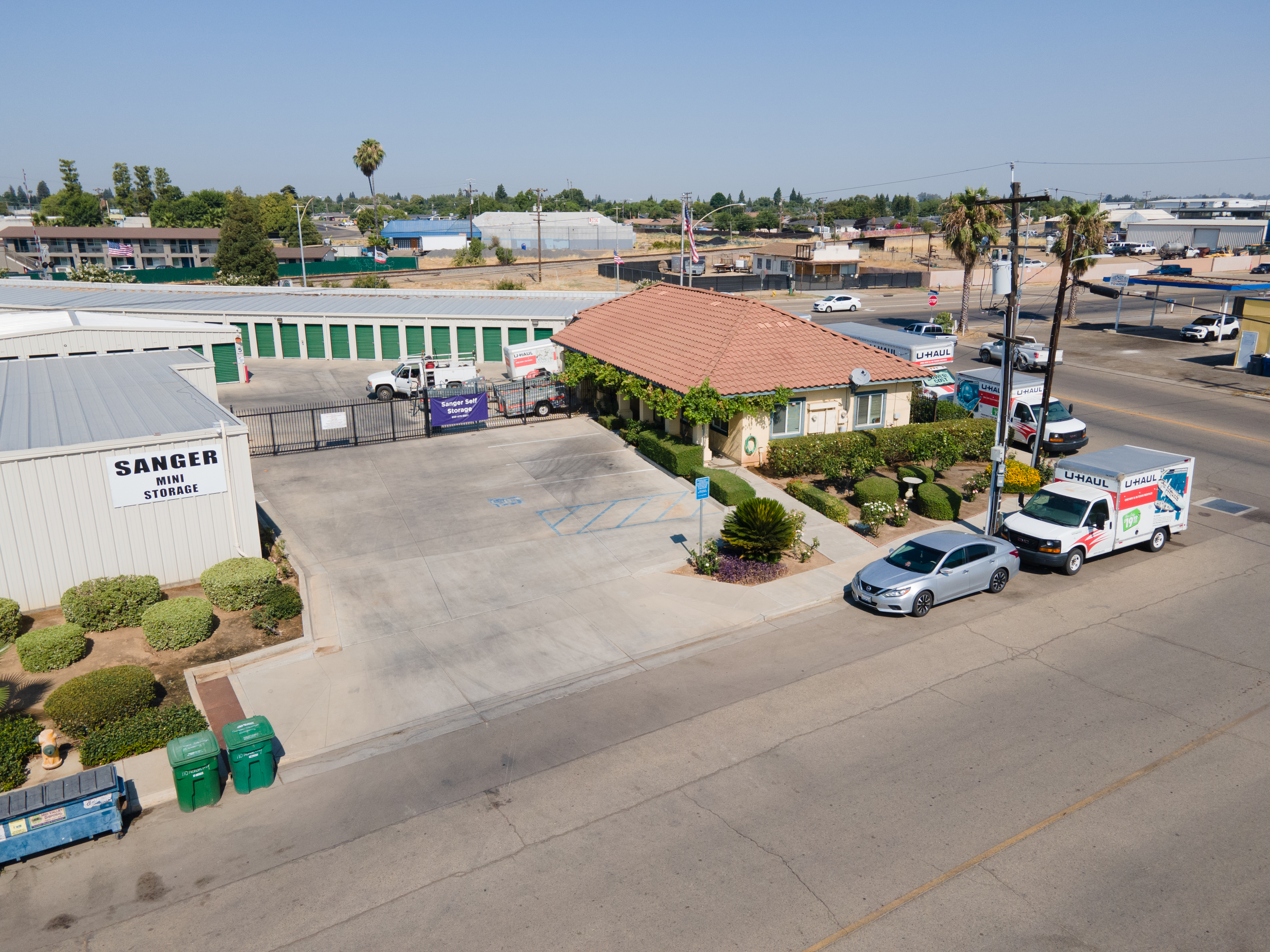 Sanger Storage 110 Academy Ave Sanger, CA 93657